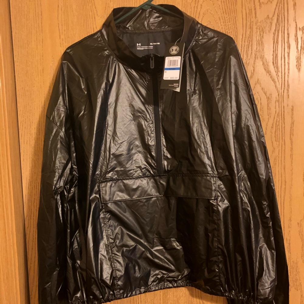 NWT Women’s UA XL black jacket